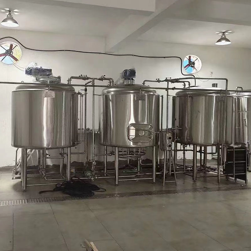 班戈精酿啤酒设备厂—如何延长精酿啤酒设备的使用寿命